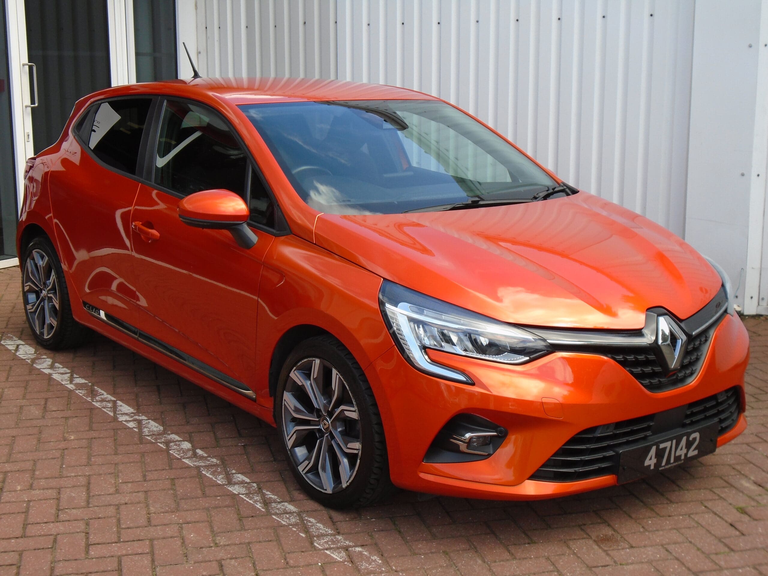 Renault Clio Iconic 1.0