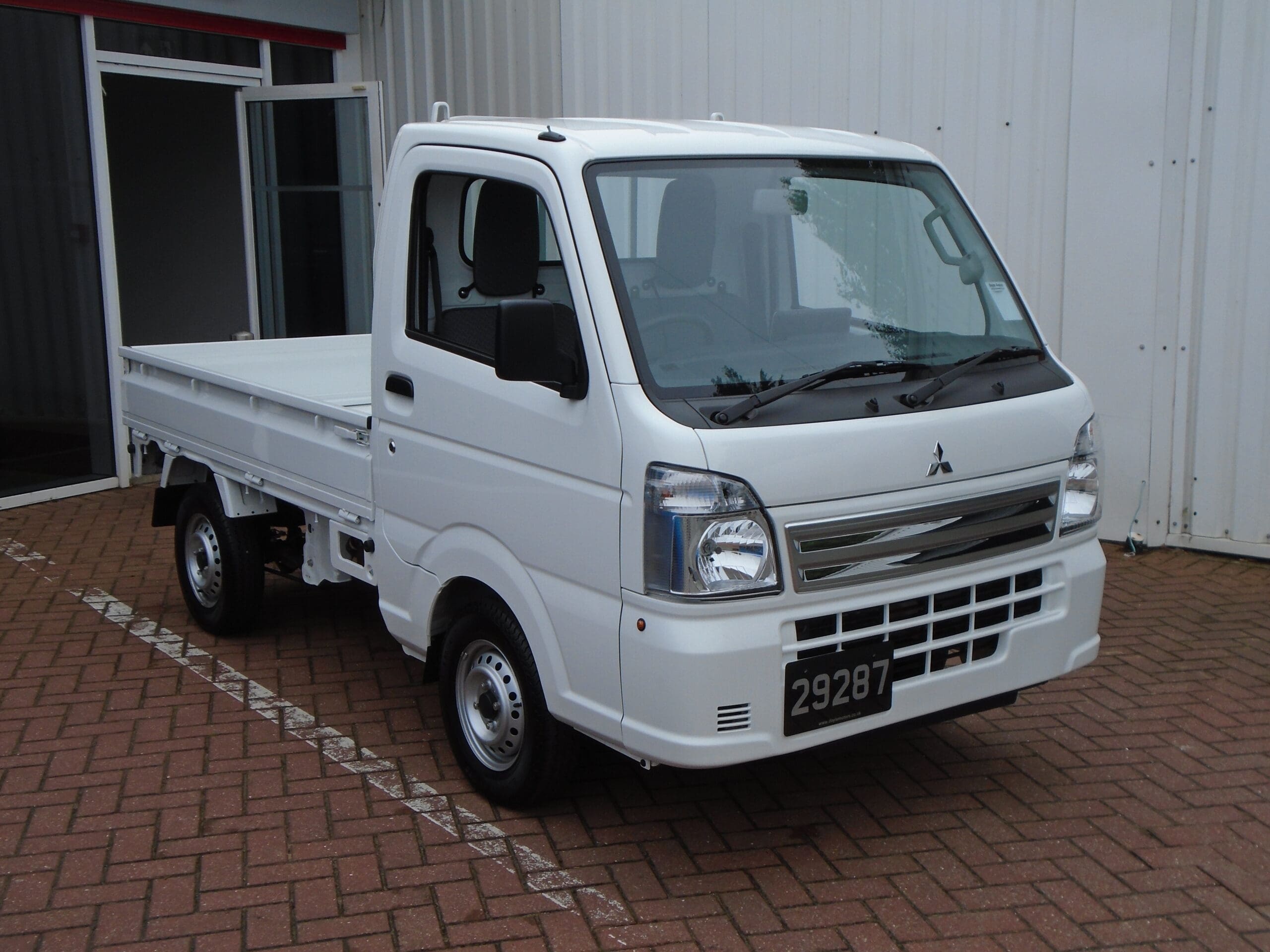 Mitsubishi Pick-Up 4x4