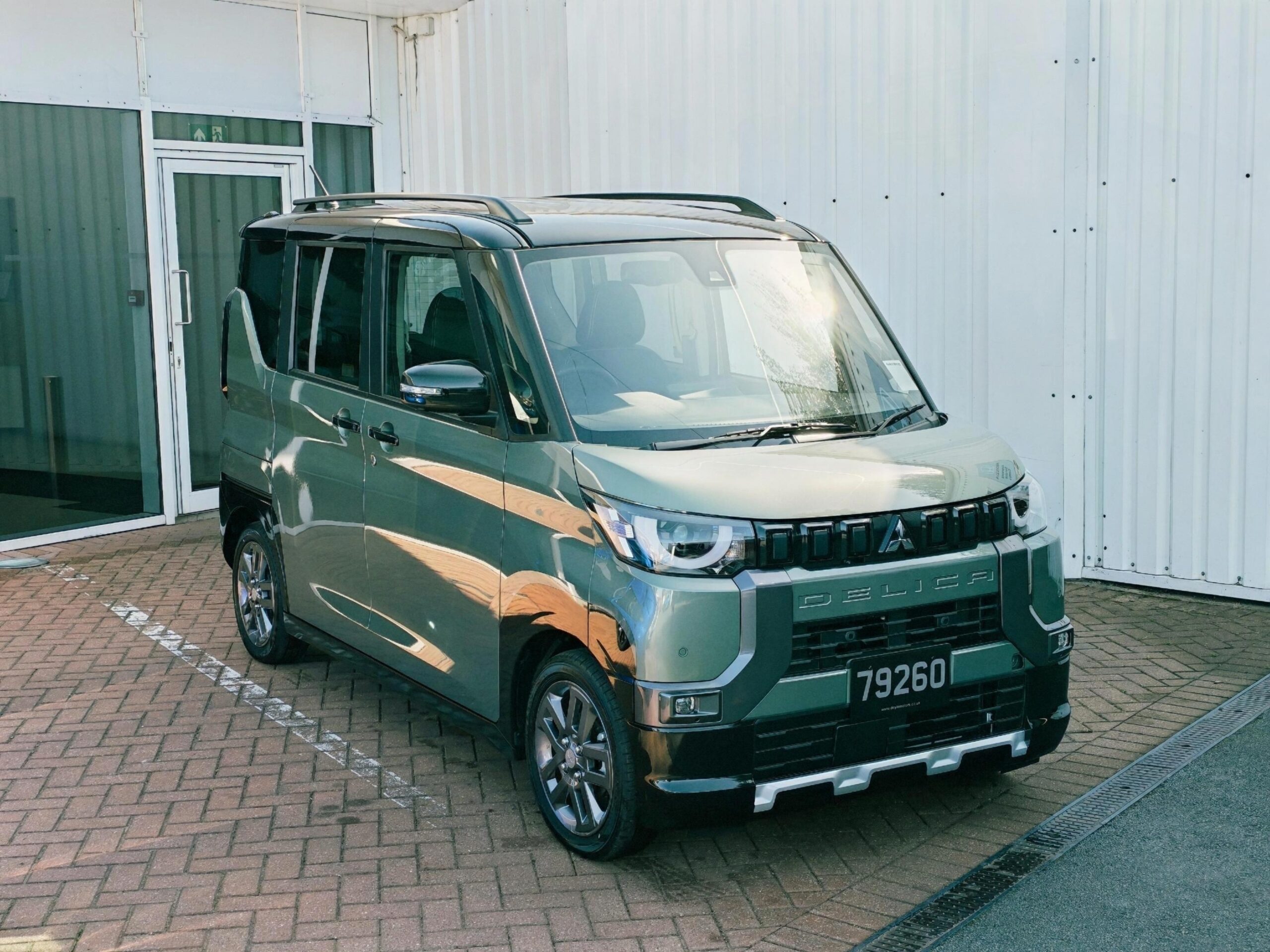 Mitsubishi Delica Hybrid
